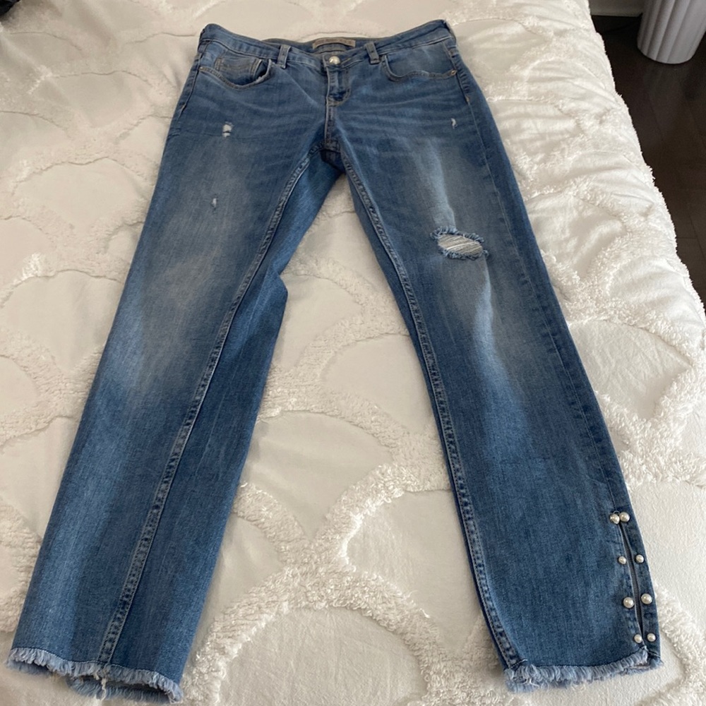 Zara jeans
